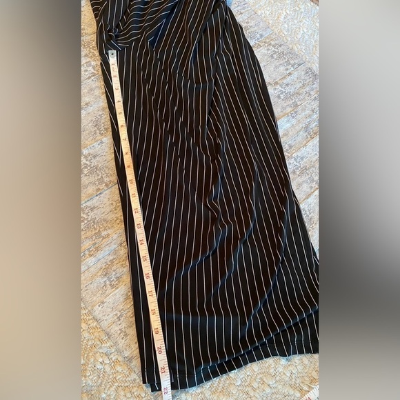 NWOT KAILEIGH Rica Black/White Striped Side Tie Knit Pocket Crop Jumpsuit 3X - Picture 12 of 12